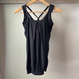 Lululemon tank with built in bra